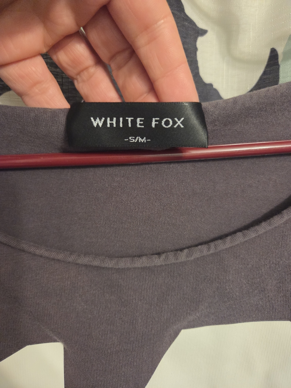 White Fox Trial Run Off The Shoulder Oversized Tee Volcanic - Picture 6 of 6